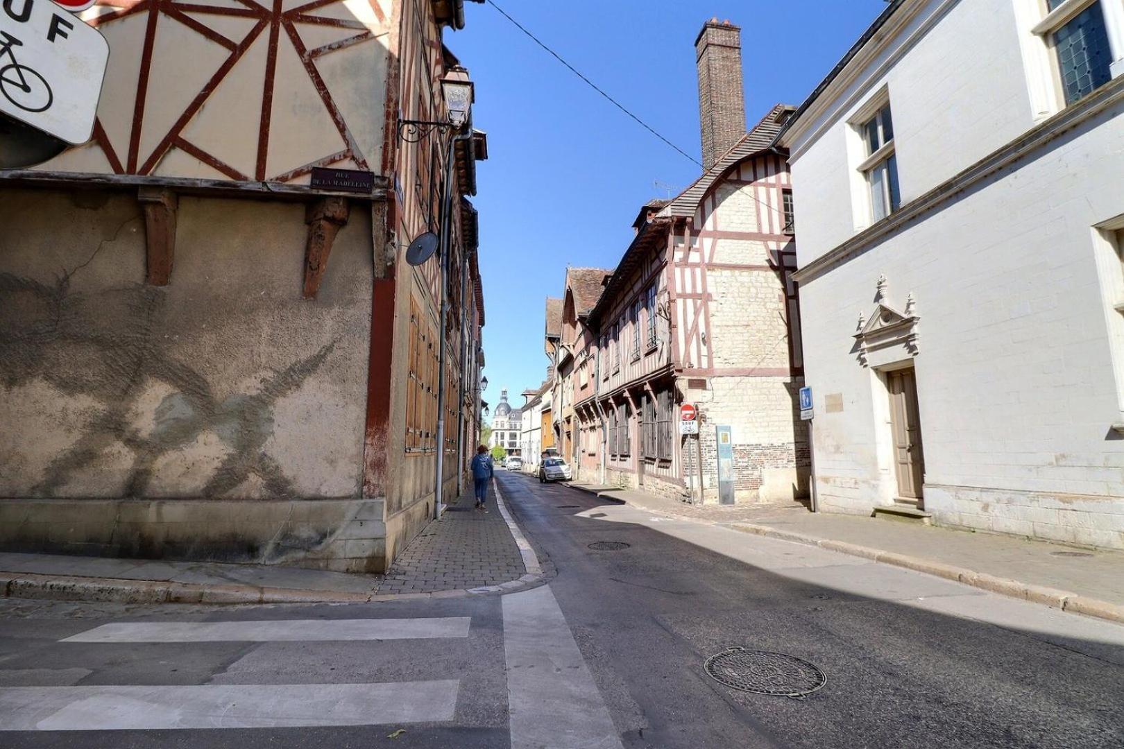 Madeleine - Centre-Ville Proche Gare - Mon Groom Troyes Exterior foto